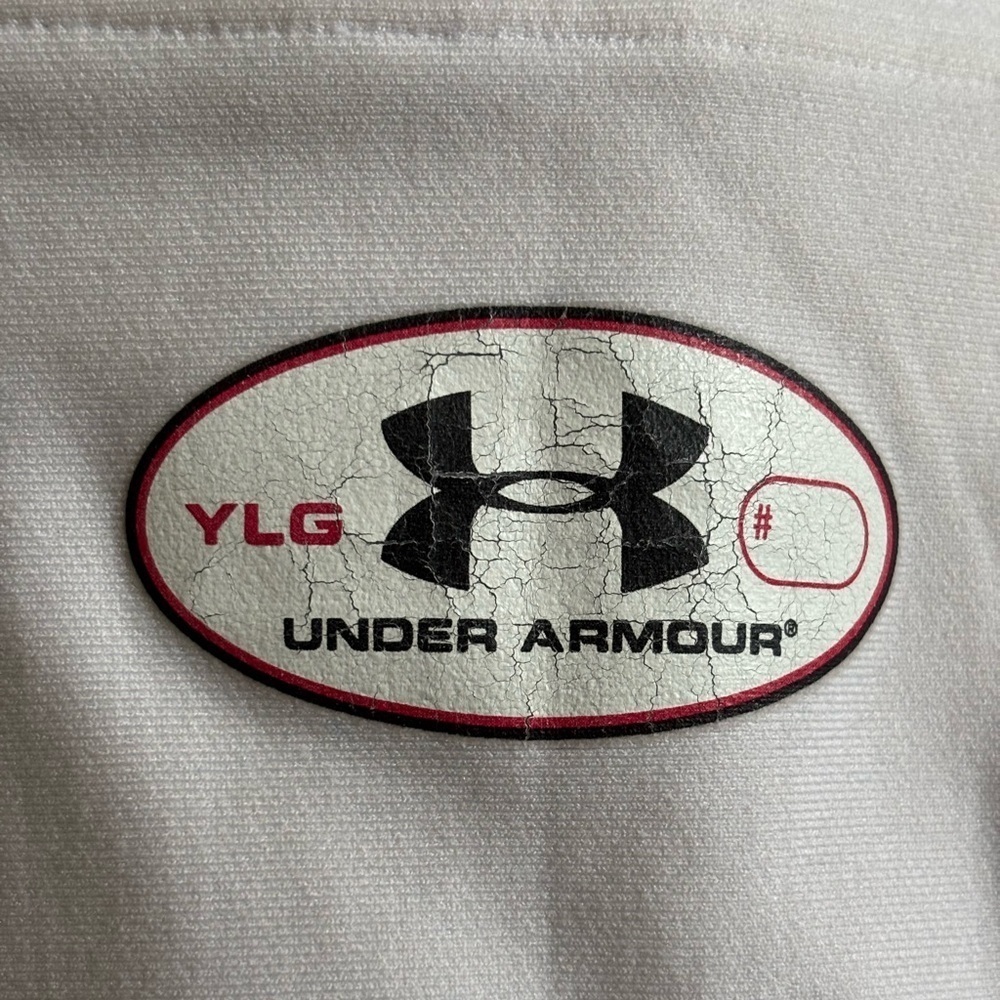 Under Armour White Performance Top - Picture 5 of 7